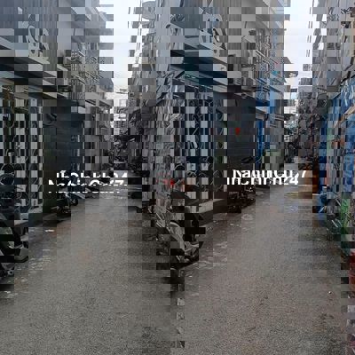 Chính chủ. Nhà 1 trệt 1 lầu. Đường Số 5 P17 GV . DT 4 x 13 Giá 4.5 Ty