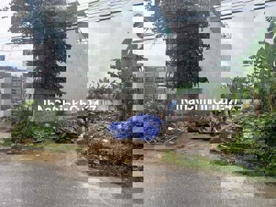 Giúp chủ bán lô đất 300 m2