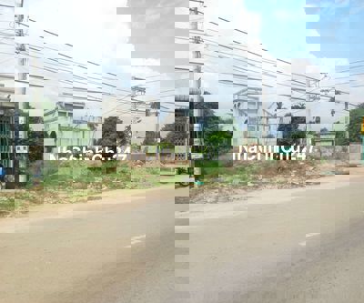 Chủ gửi ngộp 100m2 phú giáo.