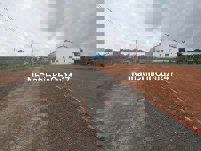 Đất sát chủ cần bán gấp chửa bệnh mặt tiền đường nhựa giá 150 triệu