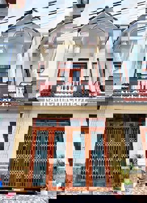 Chủ định cư nước ngoài cần bán căn nhà ngay chợ Đệm-Giá 1TỶ150TR(TL)