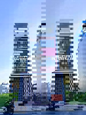 NHỈNH 5 TỶ SỞ HỮU NHÀ PHỐ 4 TẦNG KĐT FIVE STAR  – CHÍNH CHỦ BÁN NHÀ