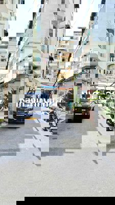 chính chủ bán nhà 3 tầng, full nội thất, hậu giang Q6. hẻm 5m