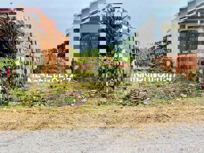 Ngộp bán gấp 117m2 đất thổ cư 1ty600 7x17 sổ riêng chính chủ