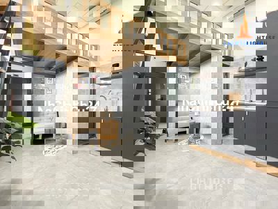 CHÍNH CHỦ PHÒNG GÁC LỚN 35M2 3-4BẠN THANG MÁY AN NINH GẦN IUH,VLU MỚI