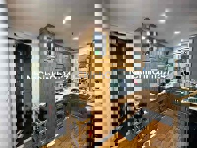 Chính chủ cần bán ccu Golden place 3 ngủ