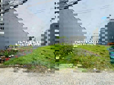 Đất thổ cư 100% sổ hồng chính chủ. Bà 6 đang kẹt tiền cần bán gấp