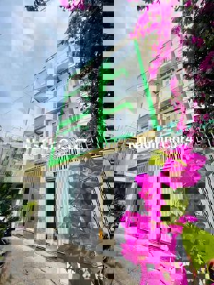 CHỈ 140TR/M2 CHỦ RẤT GẤP - NGUYỄN BIỂU Q5 4 TẦNG MỚI - CẠNH MẶT TIỀN.