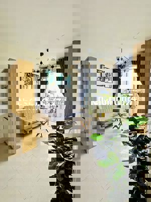 Chính chủ gửi bán lại căn 81m2 full nội thất 3PN 2WC giá 2tỷ5