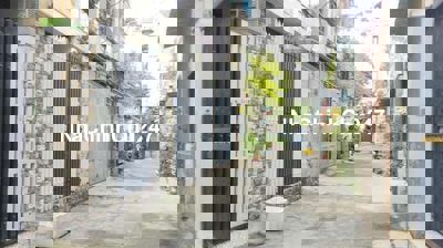 🏠 BÁN NHÀ NGUYỄN SÚY – TÂN PHÚ
💰 Giá: nhỉnh 3 tỷ – TL chính chủ