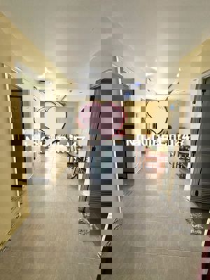 Chính chủ bán căn hộ Ehome 3 Căn góc, 2PN,2 WC, 66m2, full NT, 2,4 tỷ