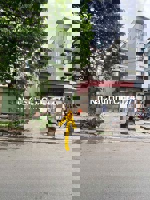 Chính chủ cần bán đất Đa Sỹ, 83m, mặt đường to, oto tải tránh, vô