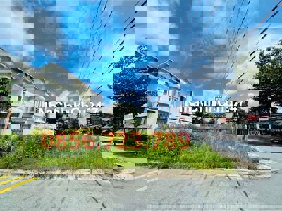 CHÍNH CHỦ GỬI BÁN ĐẤT 2 MẶT TIỀN NHỰA 216m2, TRUNG TÂM TT CỦ CHI 1 tỷ