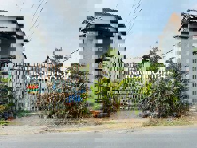 CHỦ GỬI BÁN ĐẤT(6,2X37) 277m2THỔ 105M2 MẶT TIỀN NHỰA ,TRUNG TÂM TTCC