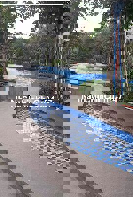 Cc Căn góc, diện tích 80m có 3pn , giá chủ ngộp thở