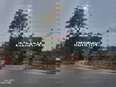 Chính chủ bán lô đất mặt đường Lạc Hồng (32C), TP. Việt Trì, Phú Thọ