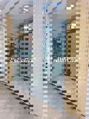 SOS ! Chủ ngộp bán nhanh căn nhà cấp 4, 50m2, SHR, 1 tỷ 595