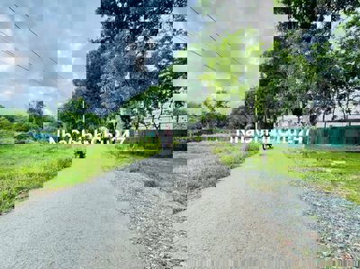 Chính chủ bán nhanh lô đất xã Thái Mỹ, 336m2, SHR, 995tr