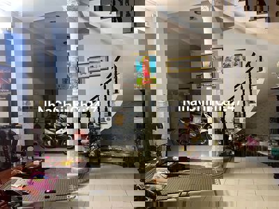 Chính chủ bán gấp nhà mặt tiền đường Bát Nàn Thạnh Mỹ Lợi . DT 144m2