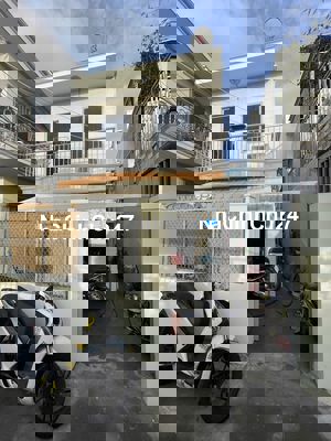 BÁN NHÀ CHÍNH CHỦ  ĐƯỜNG HUỲNH TẤN PHÁT , PHÚ THUẬN, Q7- 79M2.