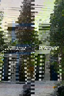 nắm chủ nhà 2 Tầng đảo víp hướng đông Nam