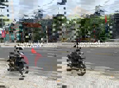 GẦN KCN KINH DOANH TỐT CHÍNH CHỦ BÁN TẠI MẶT TIỀN NGUYỄN HỮU CẢNH