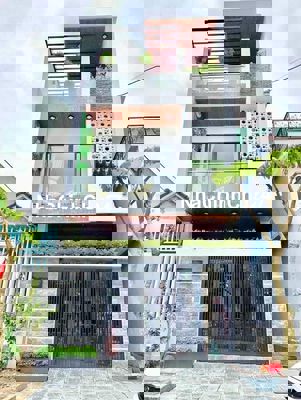 (hiếm có) chính chủ bán nhà thiết kế 7 hiền 186m2 xe hơi tới nhà