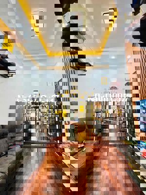 chính chủ bán nhà phố hàng than diện tích 45m có sổ đỏ