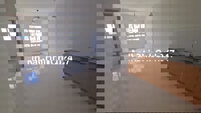 Chính chủ bán CH Green Town 71m2/ 2PN, Tặng nội thất, giá 2.35 tỷ