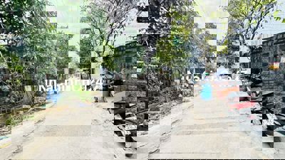 CHỦ GỬI BÁN LÔ ĐẤT 200M2- GẦN CHỢ VĨNH LỘC A- BÌNH CHÁNH GIÁ 2 TỶ HƠN