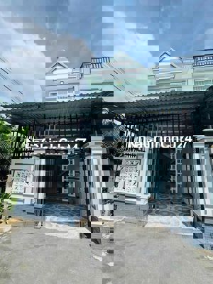 Chủ cần tiền gửi em bán lỗ căn nhà