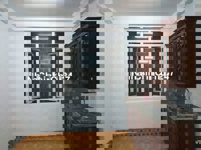 Căn hộ mini chính chủ 40m2 Kim Mã Ba Đình