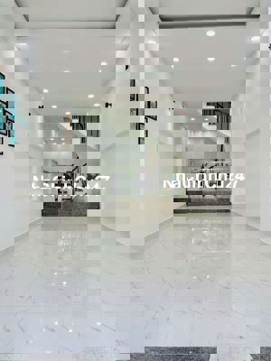 Bán nhà chính chủ vị trí trung tâm Quang Trung, gần chợ Hạnh Thông Tây