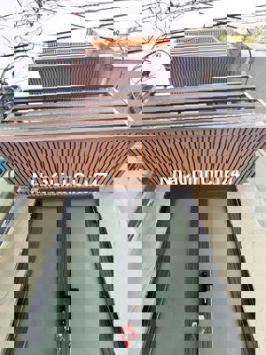 NHÀ ĐẸP 2 LẦU GIÁ RẺ, CHÍNH CHỦ CẦN BÁN GẤP