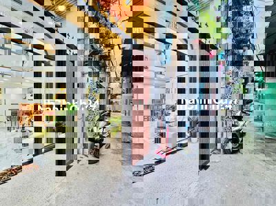 chính chủ bán nhà mới sổ hồng hoàn công đủ