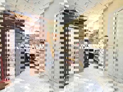 nhà chu văn an-chính chủ-2 tầng-hẻm xe hơi tránh thông-ngay trường CB