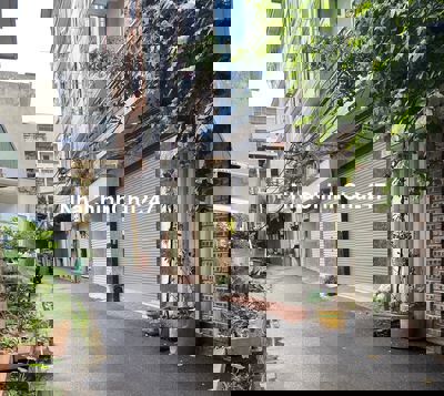 CHÍNH CHỦ BÁN NHÀ ĐẸP PHỐ BẰNG LIỆT, Ô TÔ ĐỖ CỬA, 30m2 x 5 tầng