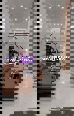 CHÍNH CHỦ GỬI BÁN NHANH MT BÌNH HOÀ 11 - KHUÊ TRUNG - CẨM LỆ