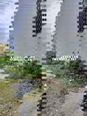 Đất thạnh xuân chủ ngợp