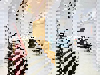 CHÍNH CHỦ GỬI BÁN NHÀ – HẺM 1806 HUỲNH TẤN PHÁT,