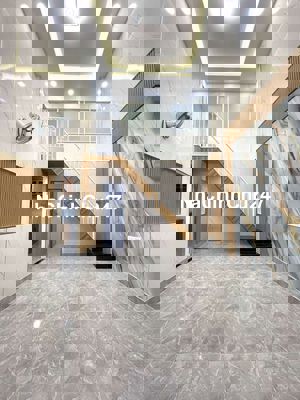 Chủ giảm sâu còn 3.5 tỷGÒ VẤP - BA gác 36.2 .