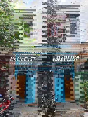 Chính Chủ Cần Bán Nhà Hẻm Xe Hơi ngay Thoại Ngọc Hầu_Quận Tân Phú