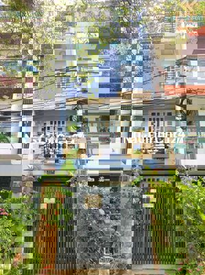 Nhà mặt tiền đường chính Trịnh Quang Nghị, P. 7, Q. 8 - Chính chủ bán.