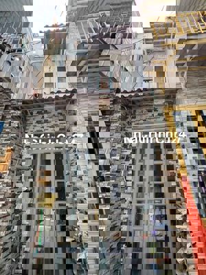 Em chính chủ cần bán gấp