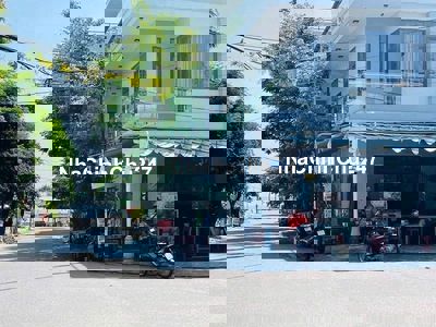 Chính Chủ gửi bán nhà 2 tầng 2 MT Phạm Đình Hổ và Dũng Sĩ Thanh