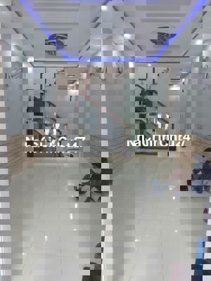 Nhà 1 lầu hẻm 3m ĐHT 06 giá 4,1 tỷ TL chính chủ.