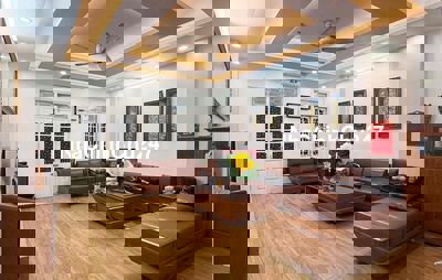 Chính chủ cần bán nhà 5 tầng ngõ Phạm Tuấn Tài