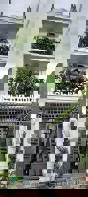 CHÍNH CHỦ- cần bán NHANH căn nhà đường Gì Cát, Phường Phú Hữu