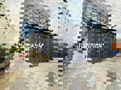 Bán Căn Nhà Hóc Môn Chủ Đang Nợ Nên Nhượng Lại Ai Thiện Chí