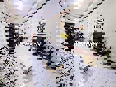 Bán nhà phố chính chủ 67m2, 4 PN, Q. Tân Bình khu Đệ Nhất Khách Sạn